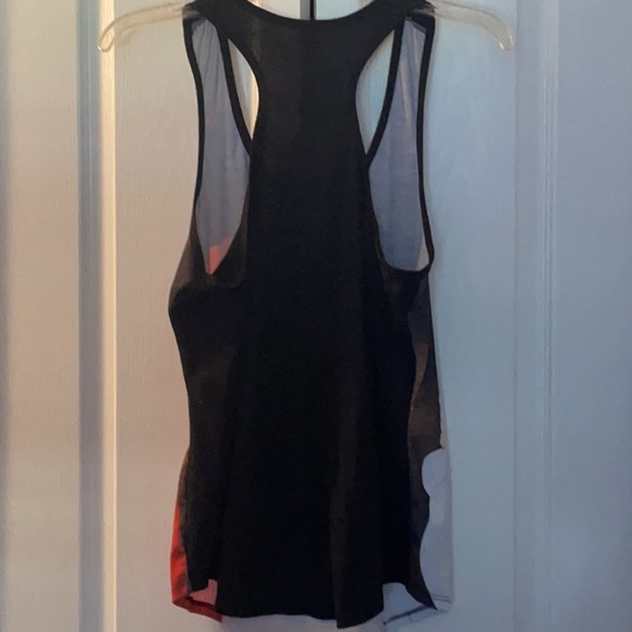 Hot Topic Disney Ariel Large Black Racerback Tank - Picture 5 of 6